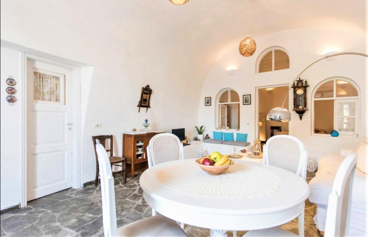 Vóthon Bioclimatic Cave House Santorini 빌라 외부 사진