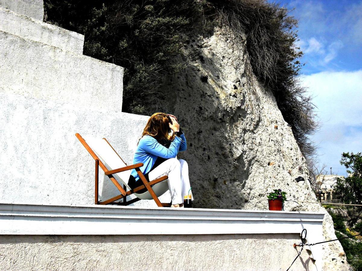 Vóthon Bioclimatic Cave House Santorini 빌라 외부 사진